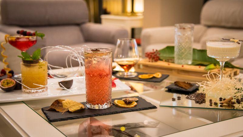 Hotel Eliseo Hall Bar