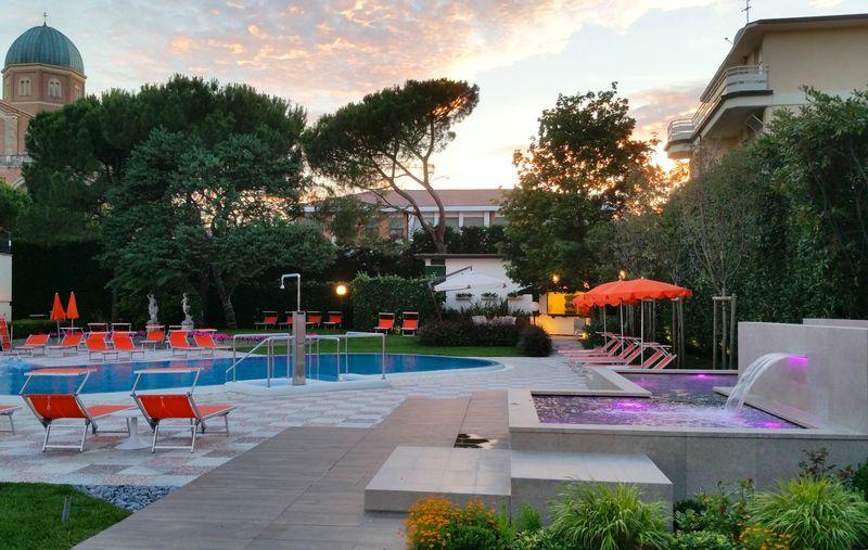 Piscina La Fonte | Hotel Eliseo