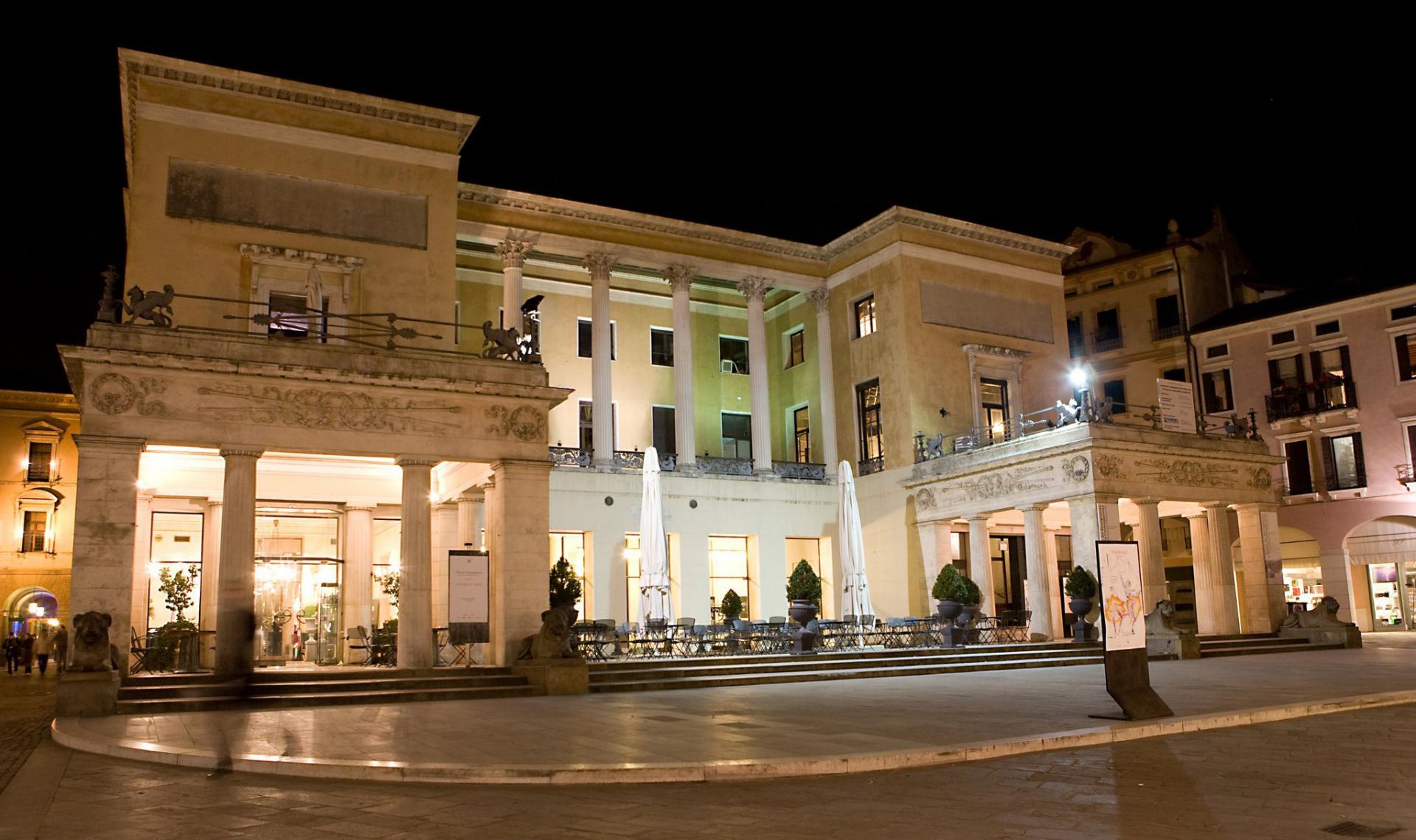 Padova, Caffè Pedrocchi