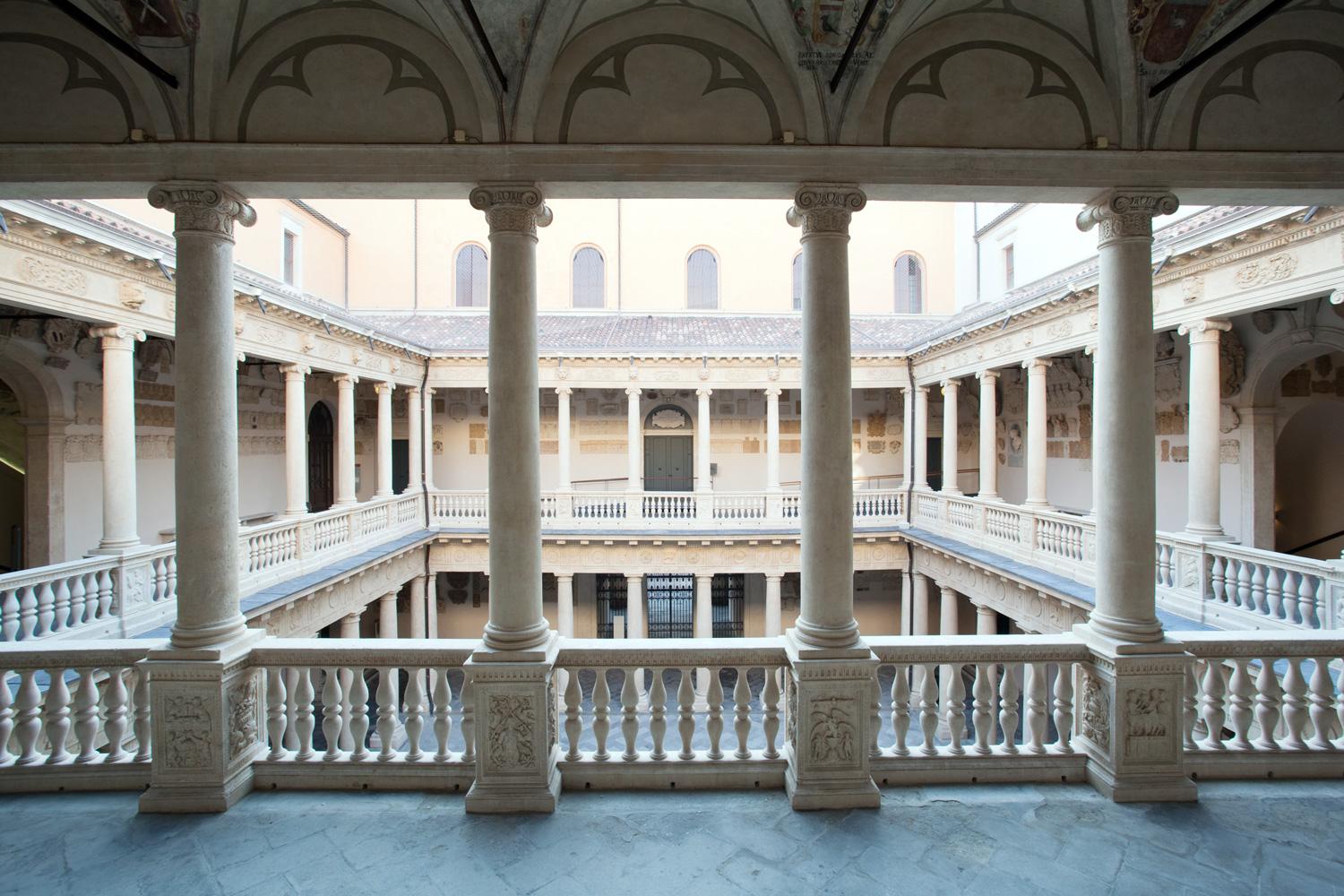 Padova, Cortile andtico del Palazzo del Bo